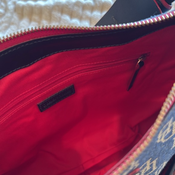 Denim…Dooney and Bourke hobo shoulder bag. - Picture 12 of 15